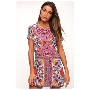 Lulu’s Sangria Pretty Coral Pink Tile Print Shift Dress sz M